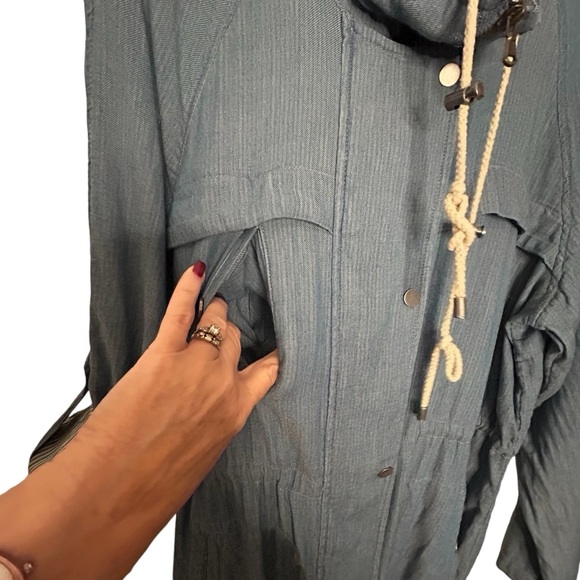 Andrea Jovine Blue Chambray Linger Length Lightweight Spring Weight Jacket Sz L - Picture 9 of 16